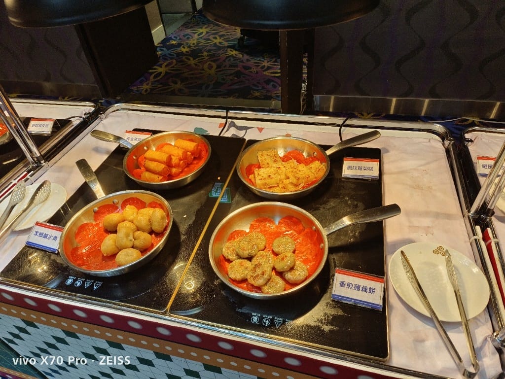 【新北吃到飽】晶宴會館-中和館，買一送一只要$330😸