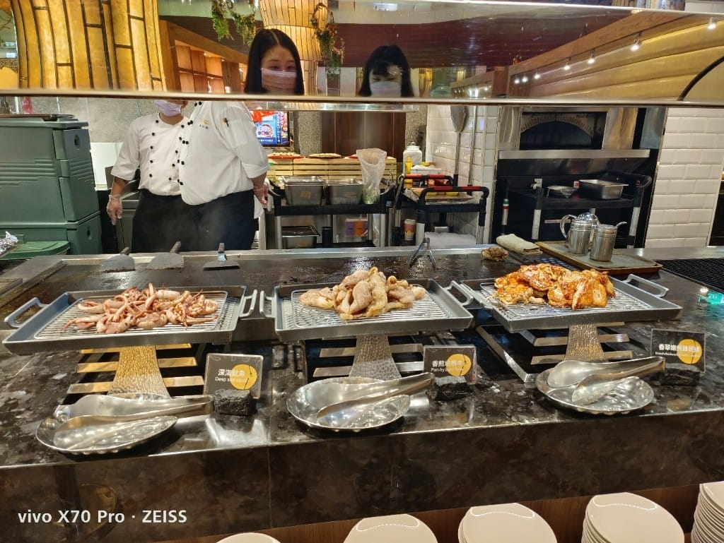 【台北吃到飽】 豐 FOOD 海陸百匯,趕蟹季大啖秋蟹囉! - 第13張圖 【台北吃到飽】 豐 FOOD 海陸百匯,趕蟹季大啖秋蟹囉!