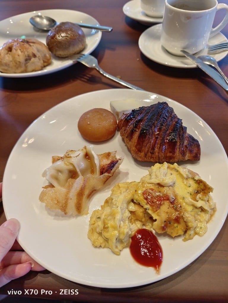 【新莊吃到飽】朵頤餐廳 Doricious，凱悅嘉軒自助早餐吃到飽！