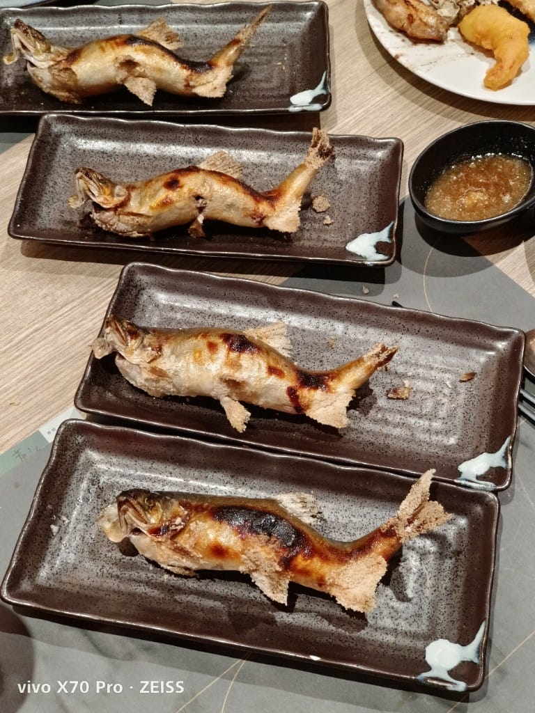 【台北吃到飽】旭集下午茶13訪，飽滿蟹黃麵包蟹自由了！