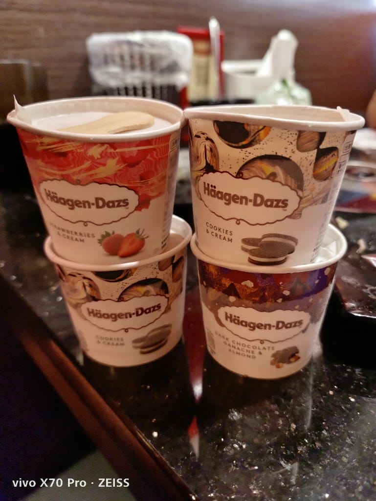 【新莊吃到飽】小蒙牛頂級麻辣養生鍋,平價湯頭好的火鍋吃到飽❤️ - 第17張圖 【新莊吃到飽】小蒙牛頂級麻辣養生鍋,平價湯頭好的火鍋吃到飽❤️