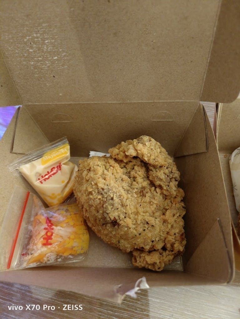 【峇里島住宿】伍拉賴機場希爾頓花園飯店，離機場不用十分鐘車程哦！