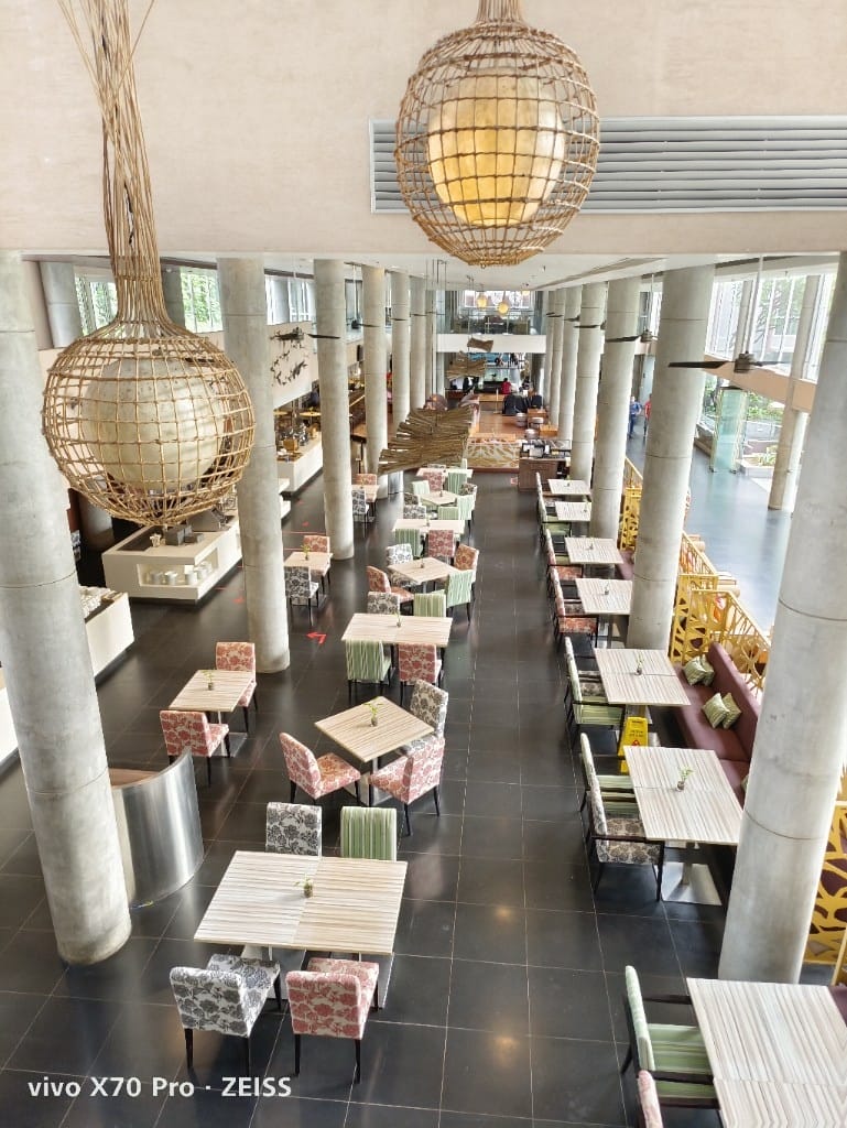 【峇里島住宿】伍拉賴機場希爾頓花園飯店，離機場不用十分鐘車程哦！