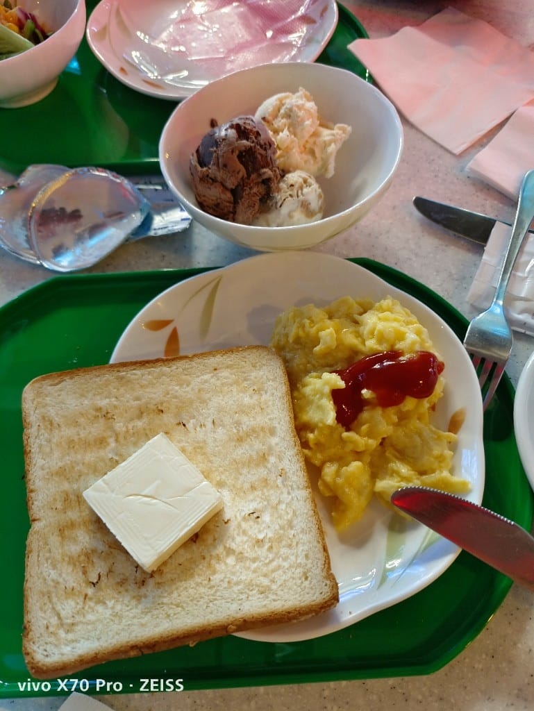 【桃園美食】桃園機場貴賓室VIP LOUNGE - 第13張圖 【桃園美食】桃園機場貴賓室VIP LOUNGE