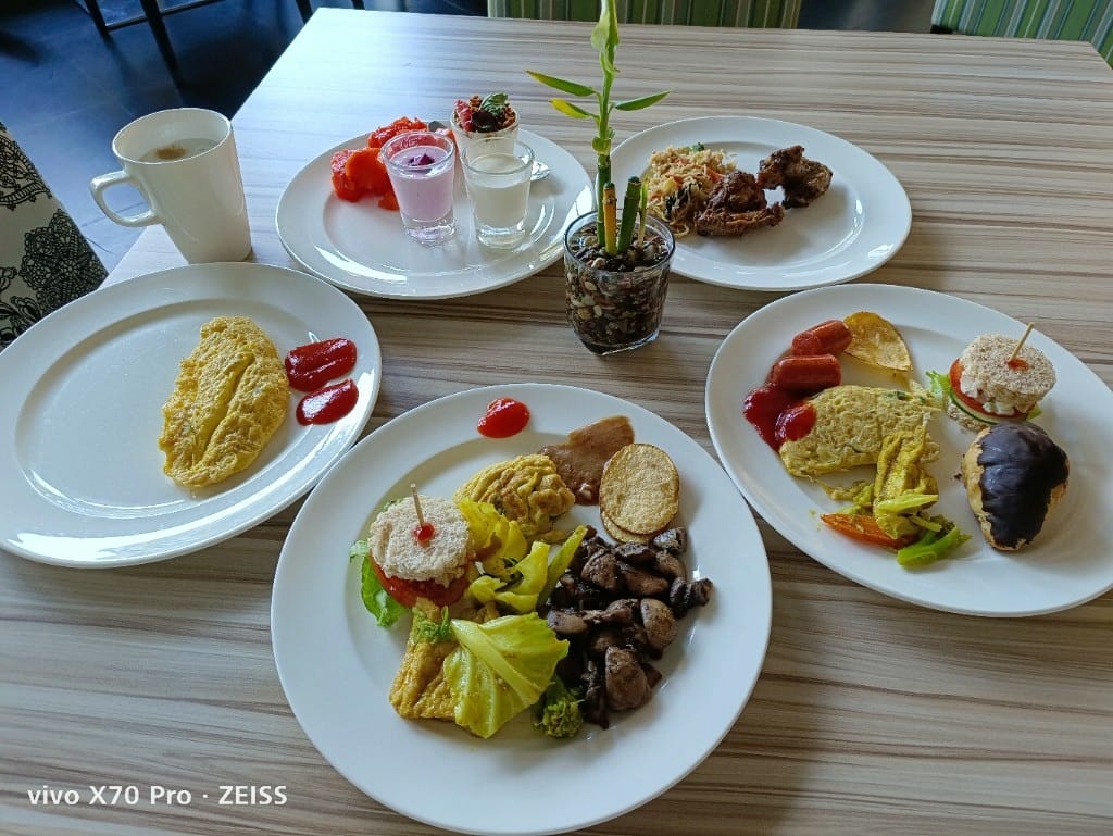 【峇里島住宿】伍拉賴機場希爾頓花園飯店，離機場不用十分鐘車程哦！