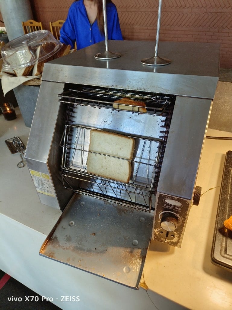 【峇里島美食】伍拉賴機場希爾頓花園飯店早餐