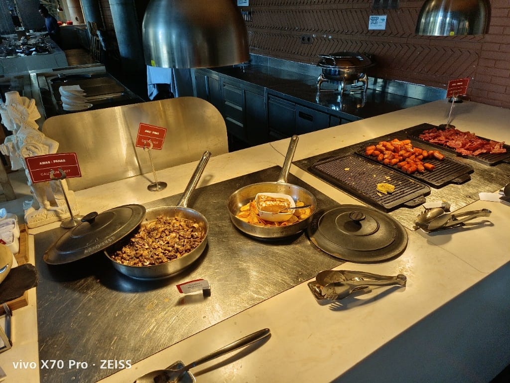【峇里島美食】伍拉賴機場希爾頓花園飯店早餐