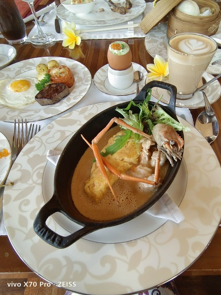 【峇里島美食】瑞吉酒店Boneka早餐