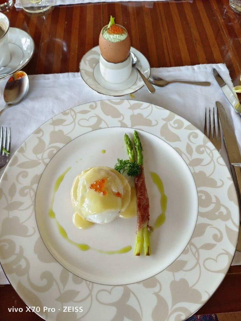 【峇里島美食】瑞吉酒店Boneka早餐