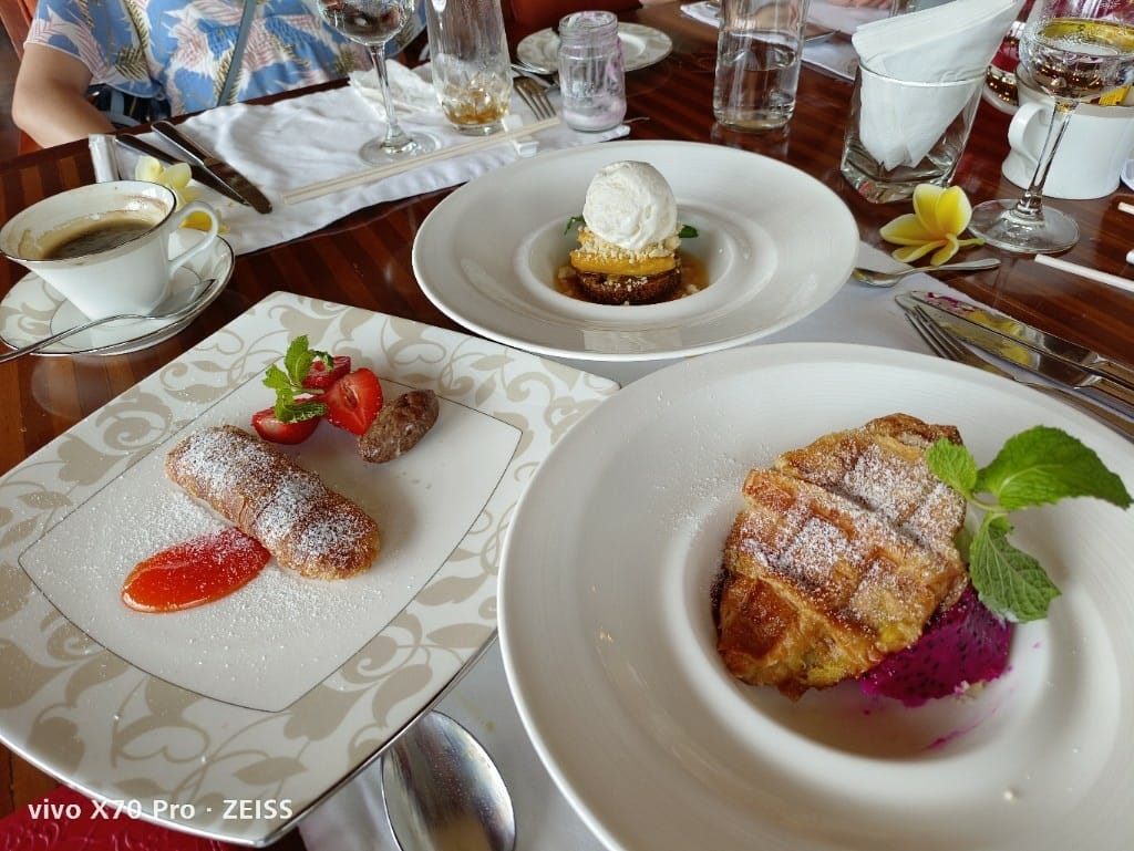 【峇里島美食】瑞吉酒店Boneka早餐