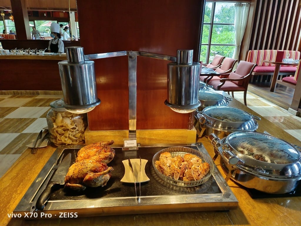 【峇里島美食】瑞吉酒店Boneka早餐