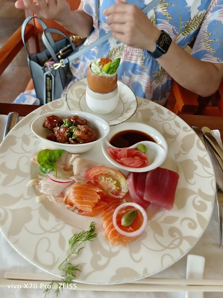 【峇里島美食】瑞吉酒店Boneka早餐