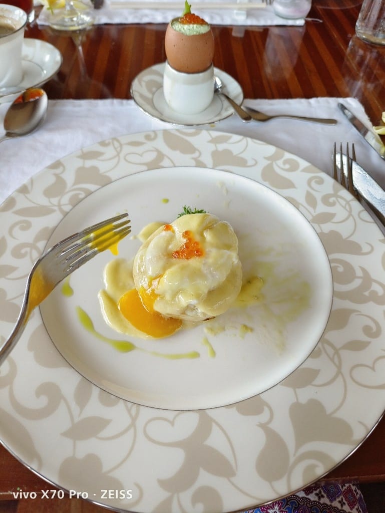 【峇里島美食】瑞吉酒店Boneka早餐