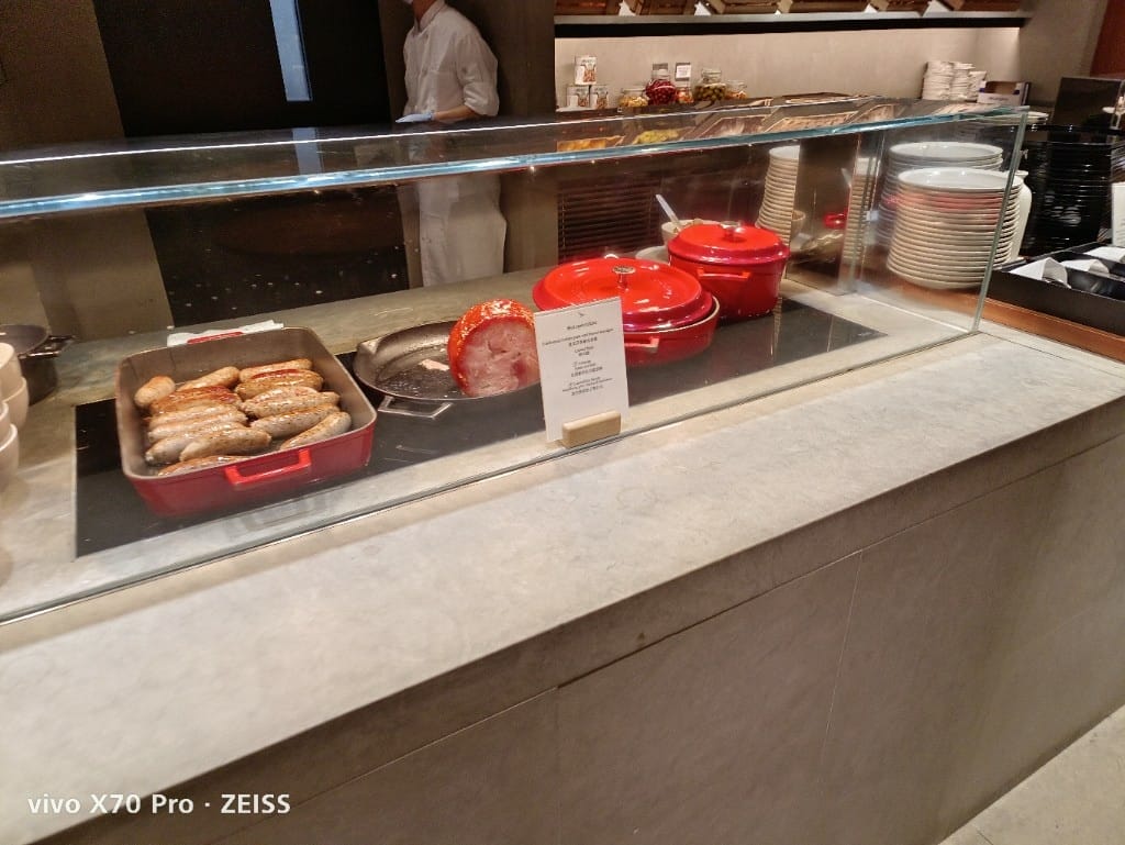 【香港美食】國泰航空玉衡堂貴賓室 & 大通銀行藍寶石貴賓室