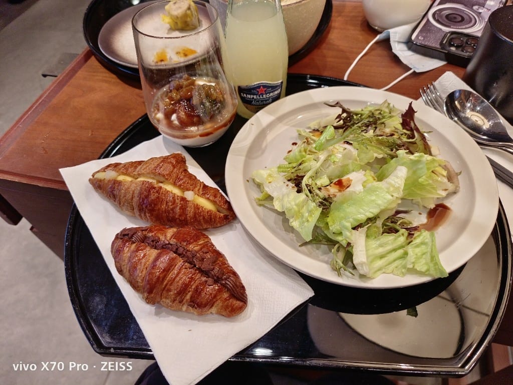 【香港美食】國泰航空玉衡堂貴賓室 & 大通銀行藍寶石貴賓室