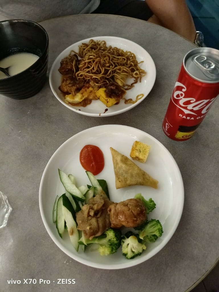 【印尼美食】蘇加諾哈達國際線貴賓室PlazaPremiumLounge & 拉萊伊國內線貴賓室ConcordiaLounge