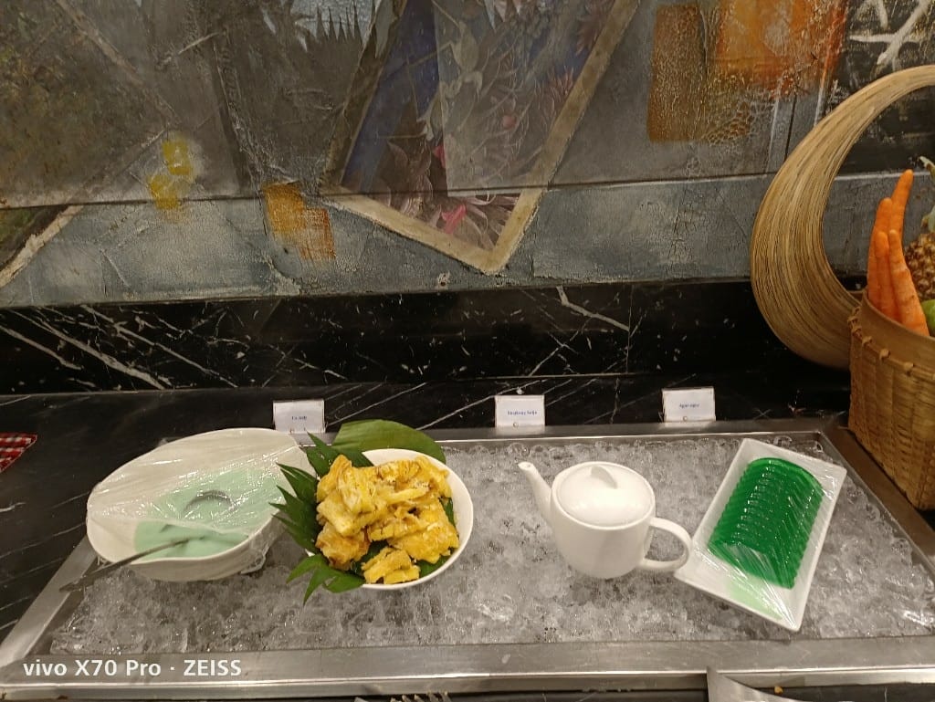 【印尼美食】蘇加諾哈達國際線貴賓室PlazaPremiumLounge & 拉萊伊國內線貴賓室ConcordiaLounge