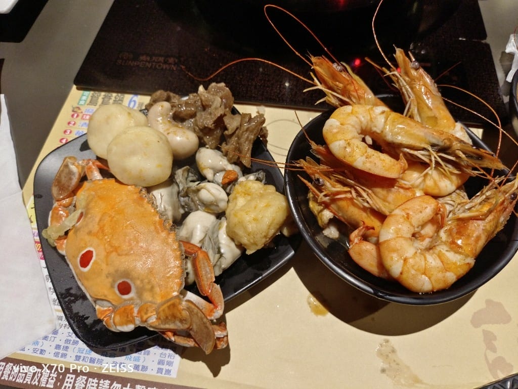 【中和吃到飽】林麻記鴛鴦麻辣鍋，念念不忘的美味麻辣鍋❤️