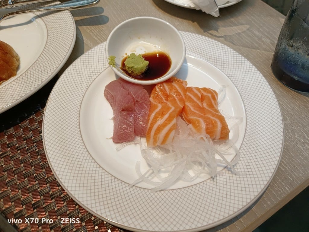 【台北吃到飽】香格里拉遠企CAFE8訪，平日午餐買一送一