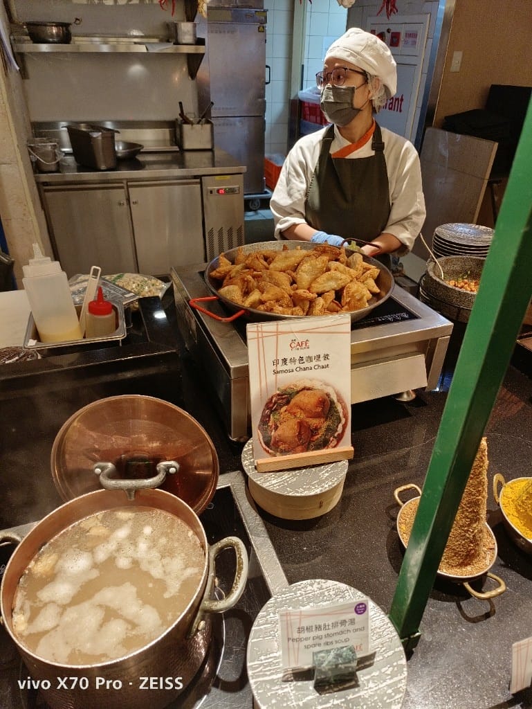 【台北吃到飽】香格里拉遠企CAFE8訪，平日午餐買一送一