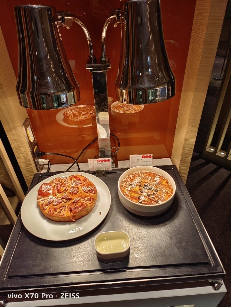 【台北吃到飽】香格里拉遠企CAFE8訪，平日午餐買一送一