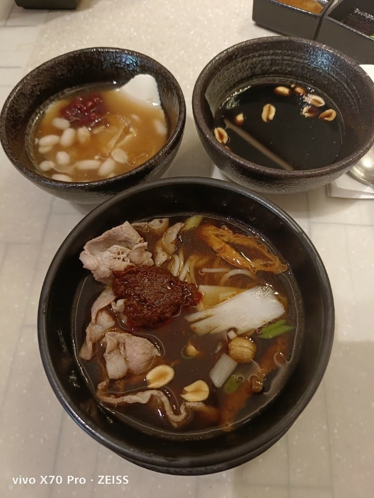 【台北吃到飽】國泰萬怡MJ Kitchen 自助餐廳，暖辛鍋物季！