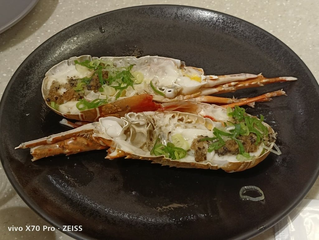 【台北吃到飽】國泰萬怡MJ Kitchen 自助餐廳，暖辛鍋物季！