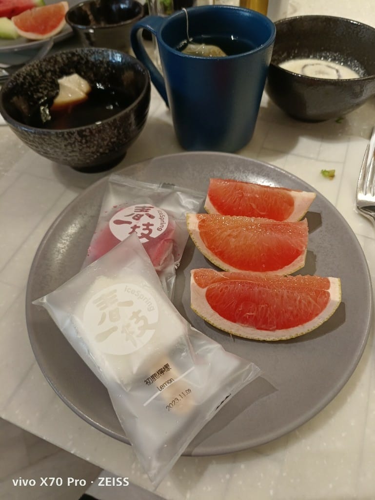 【台北吃到飽】國泰萬怡MJ Kitchen 自助餐廳，暖辛鍋物季！