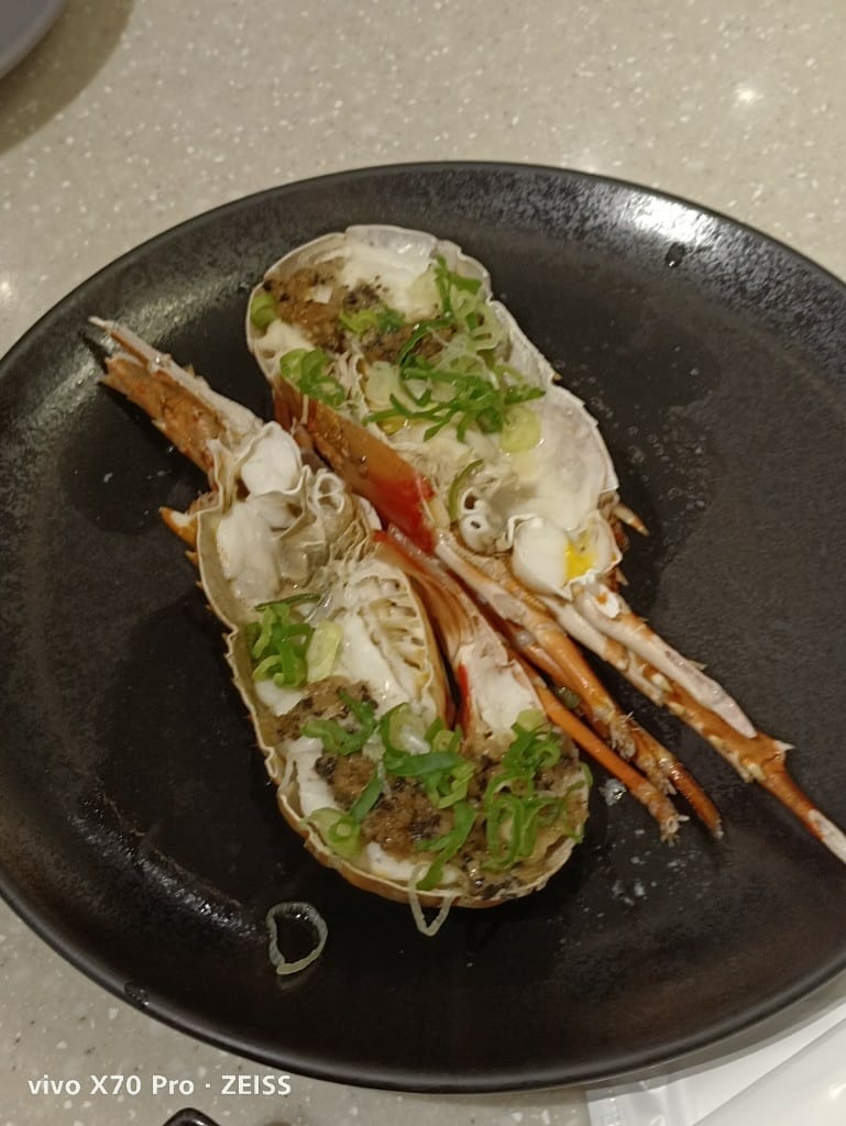 【台北吃到飽】國泰萬怡MJ Kitchen 自助餐廳，暖辛鍋物季！