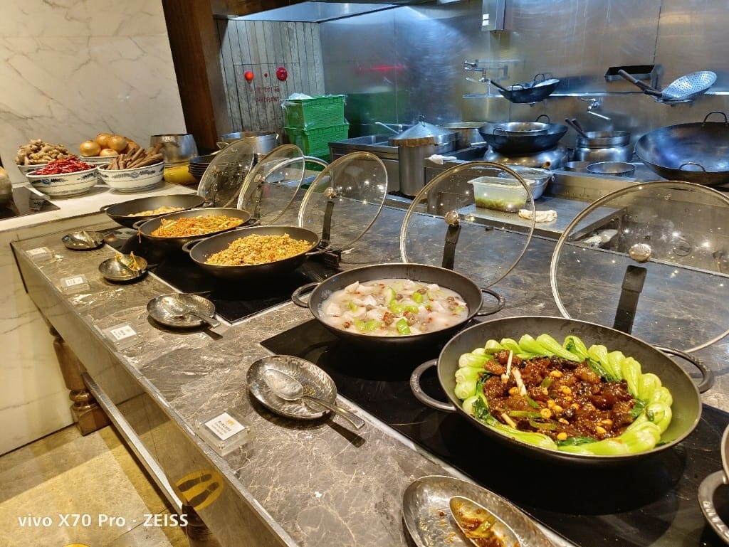 【台北吃到飽】君悅凱菲屋午餐買一送一