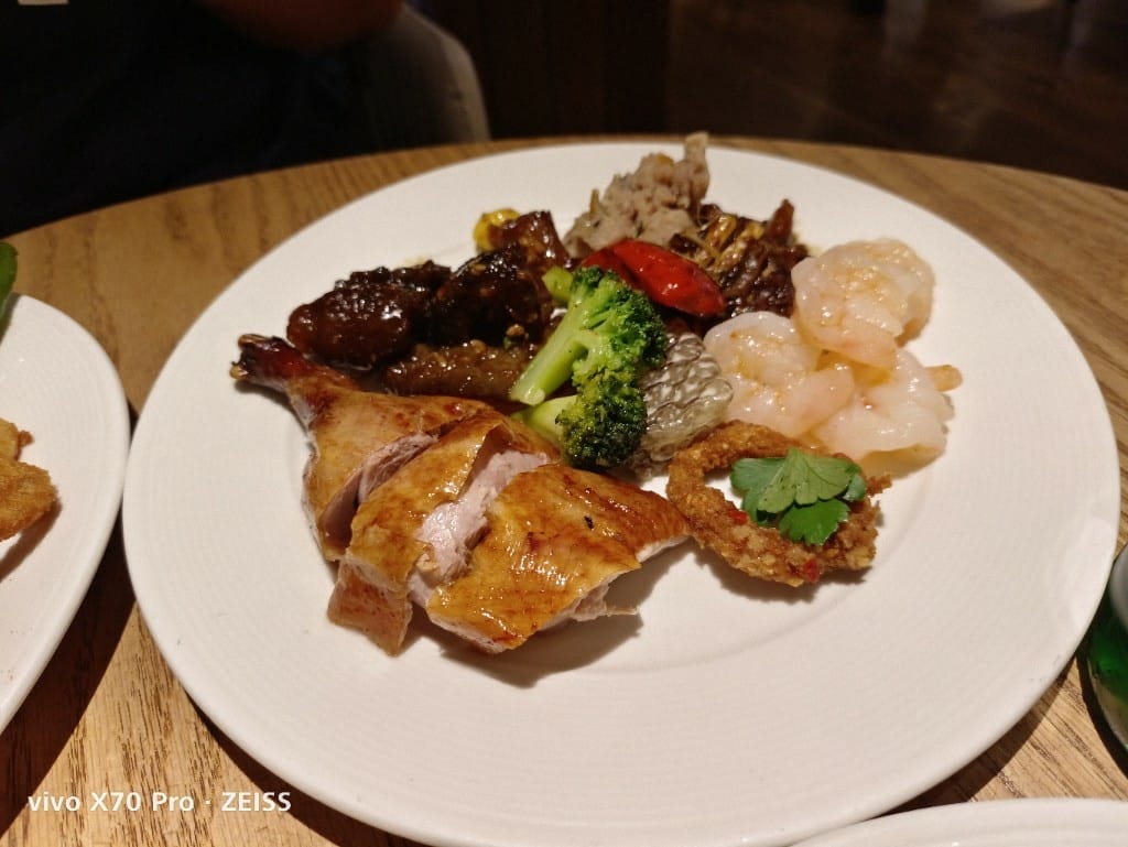 【台北吃到飽】君悅凱菲屋午餐買一送一