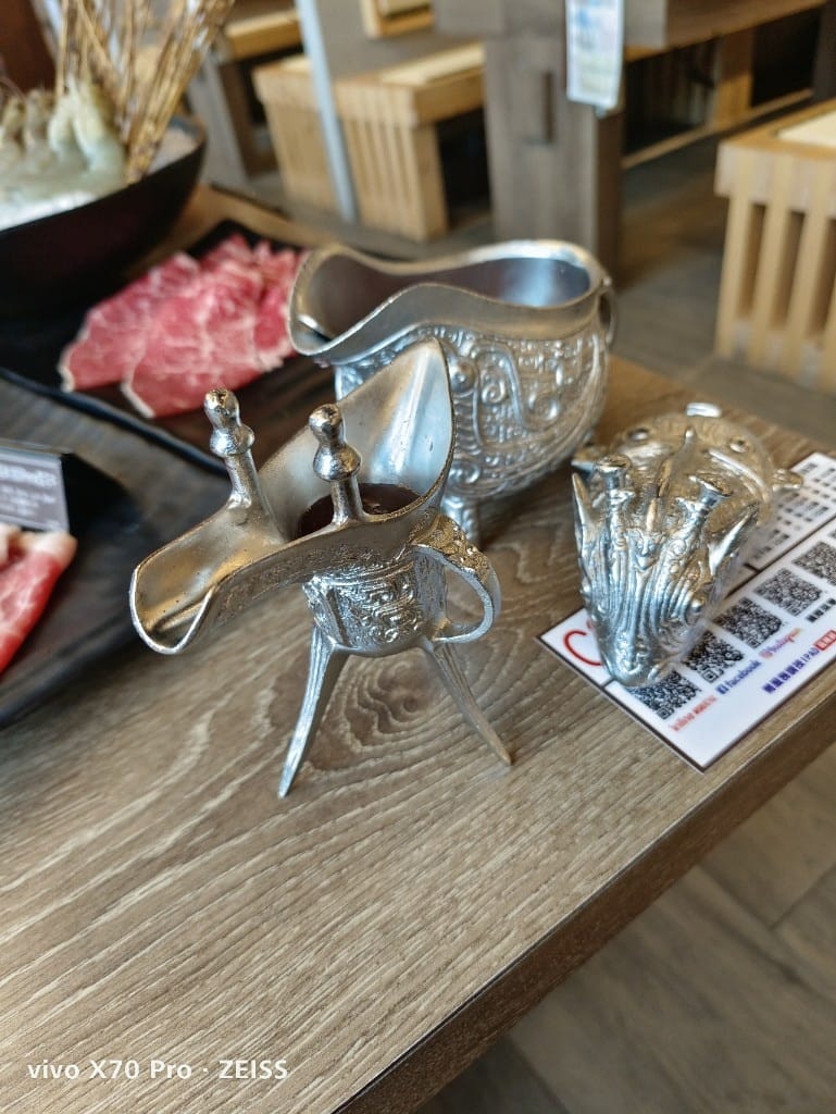 【桃園吃到飽】問鼎皇上吉祥宮廷火鍋桃園藝文店快閃吃到飽