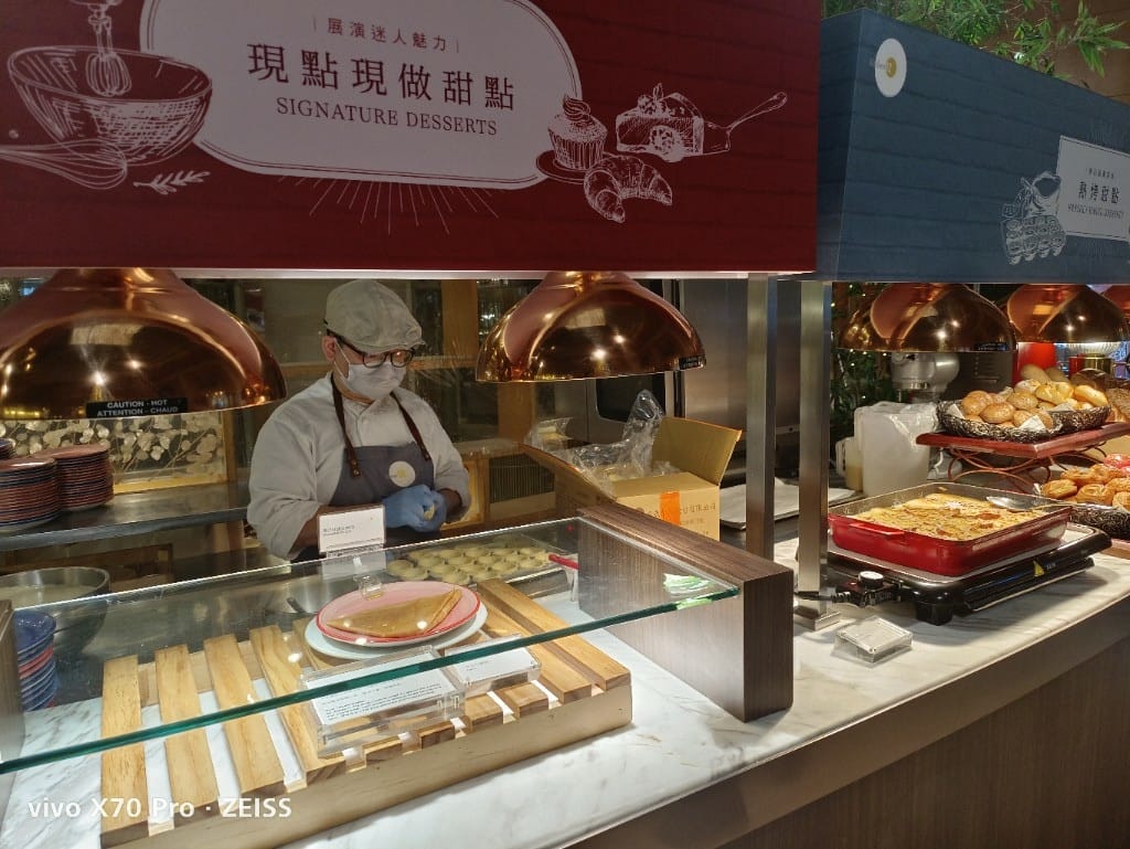 【台北吃到飽】喜來登12廚下午餐10訪，JCB買一送一