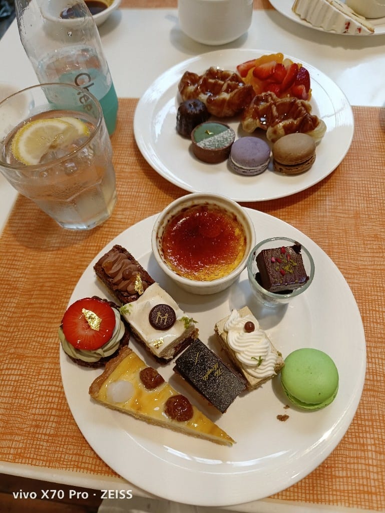 【台北吃到飽】美福彩匯午餐18訪，金卡會員買一送一