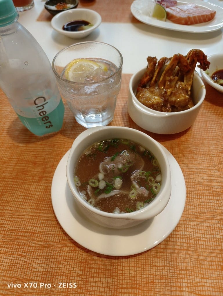 【台北吃到飽】美福彩匯午餐18訪，金卡會員買一送一