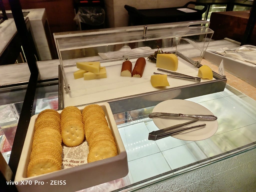 【台北吃到飽】美福彩匯午餐18訪，金卡會員買一送一