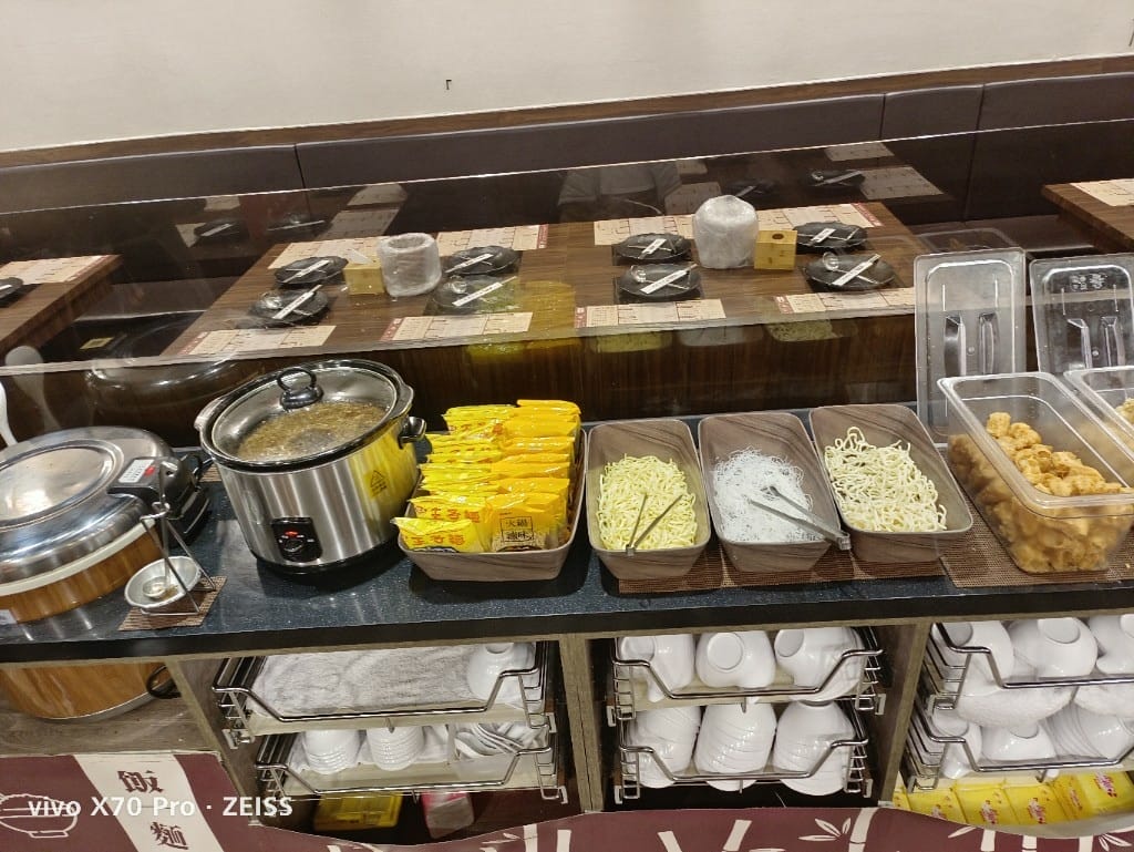 【新莊吃到飽】沐沐鍋物MUMU新莊中平店，八方悅二代店，自助吧吃到飽