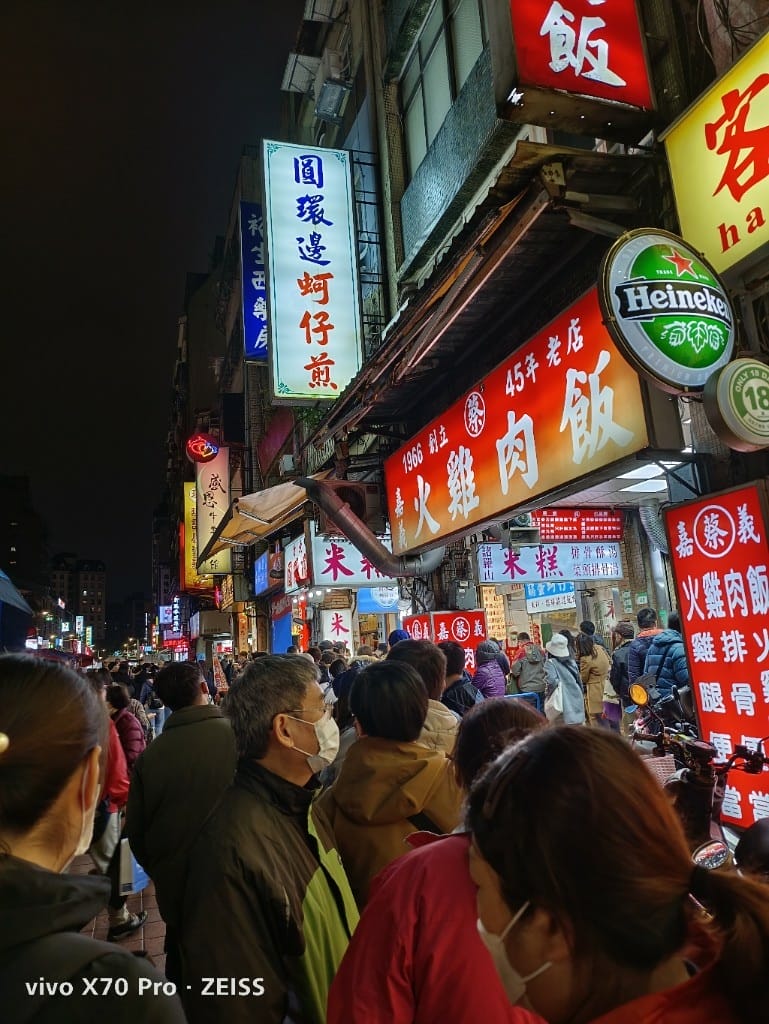 【台北美食】寧夏夜市，寧夏夜市最好PAY