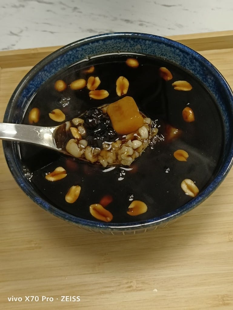 【新莊美食】沁林雪花冰甜品專賣，初訪就想再訪了！