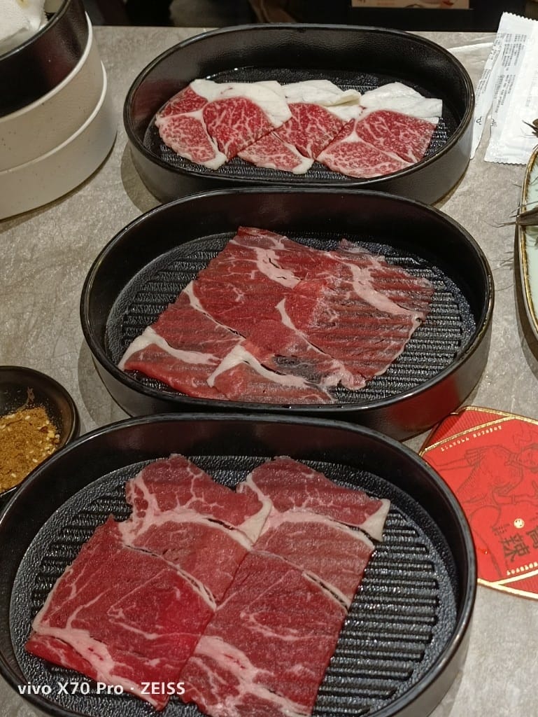 【台北吃到飽】嚮辣和牛麻辣鍋台北捷運西門