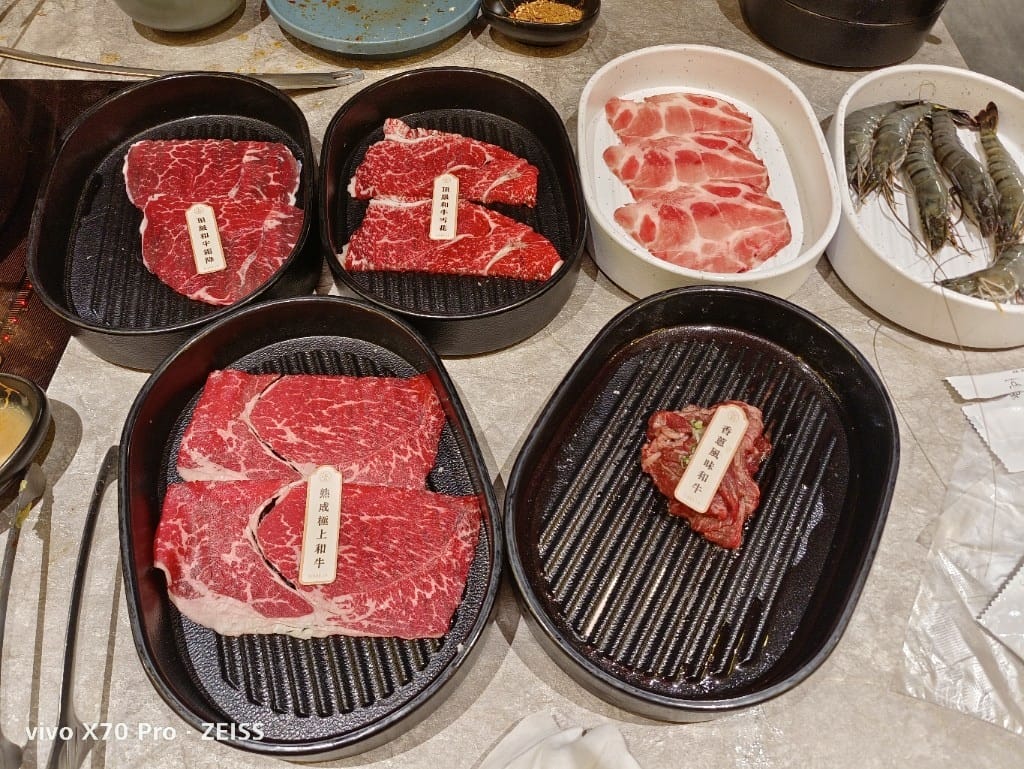 【台北吃到飽】嚮辣和牛麻辣鍋台北捷運西門