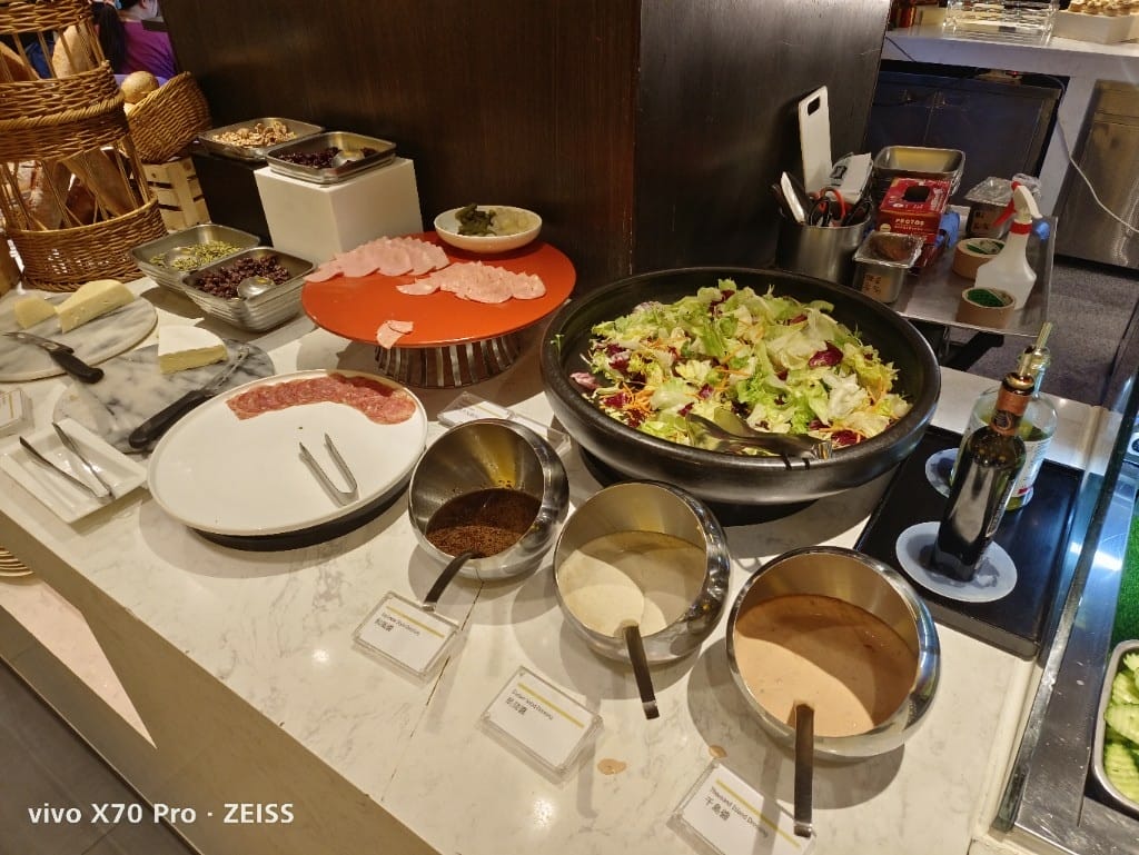 【台北吃到飽】艾美寒舍探索廚房15訪，耶誕綺麗饗宴
