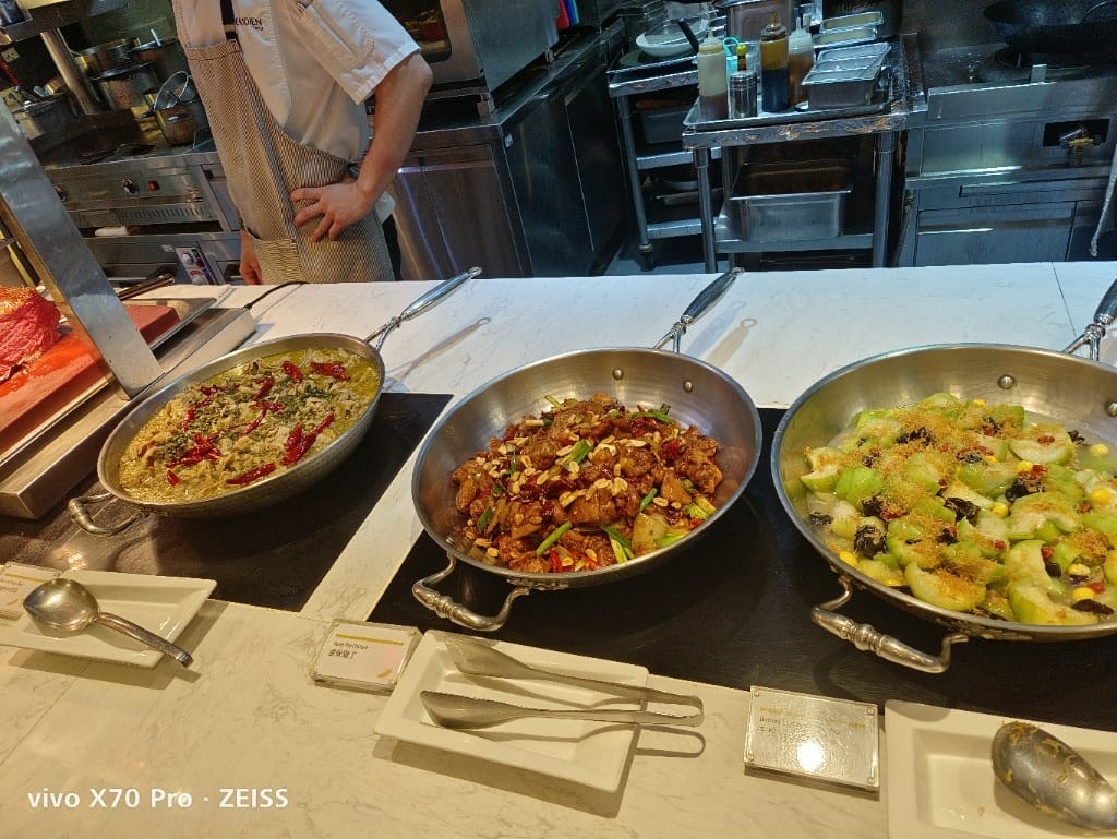 【台北吃到飽】艾美寒舍探索廚房15訪，耶誕綺麗饗宴