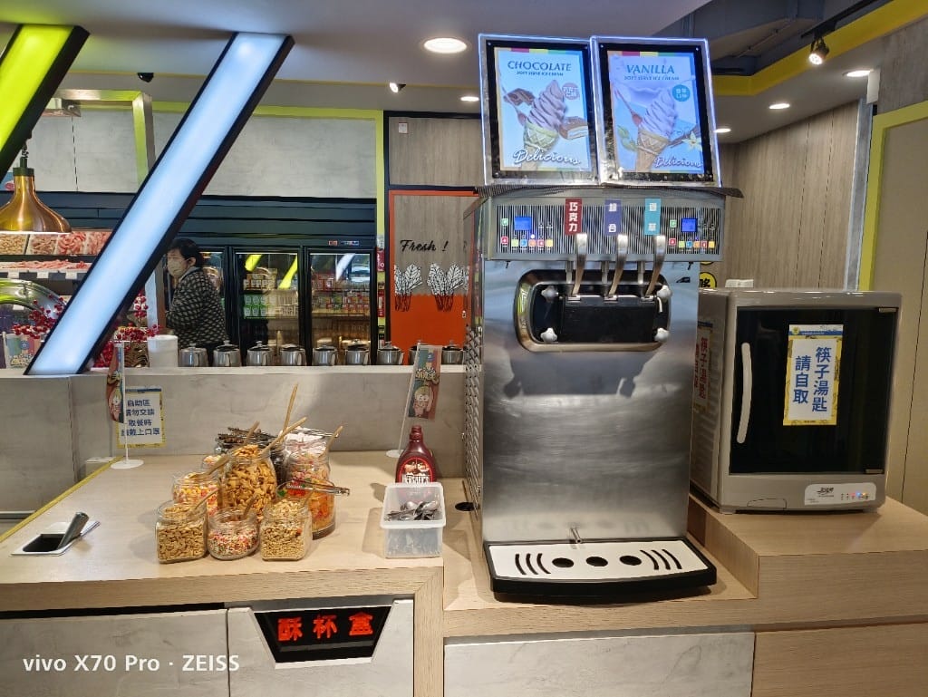 【板橋吃到飽】吉哆火鍋百匯，板橋最愛平價火鍋新主題亞洲美食節