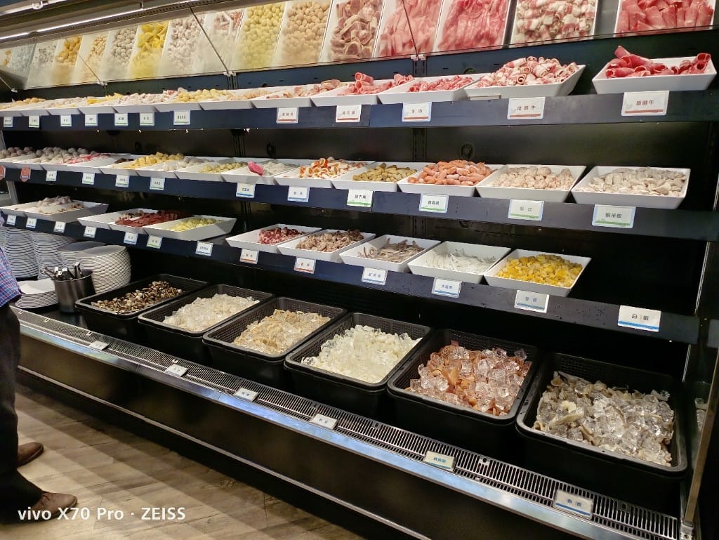【板橋吃到飽】吉哆火鍋百匯，板橋最愛平價火鍋新主題亞洲美食節