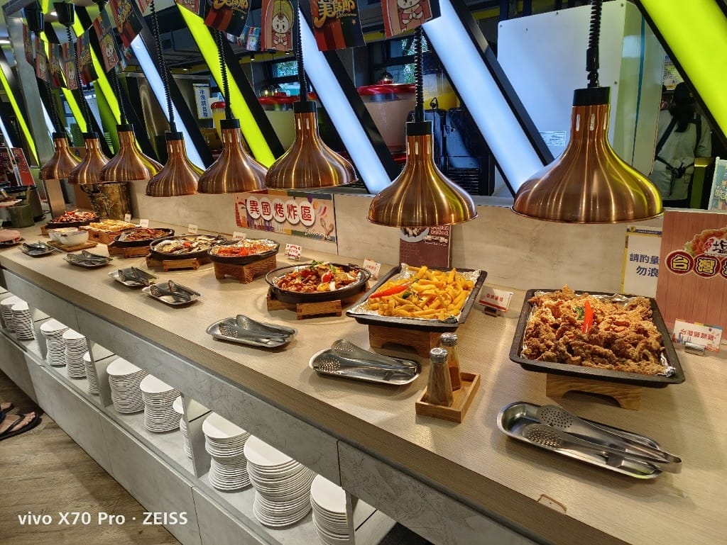 【板橋吃到飽】吉哆火鍋百匯，板橋最愛平價火鍋新主題亞洲美食節