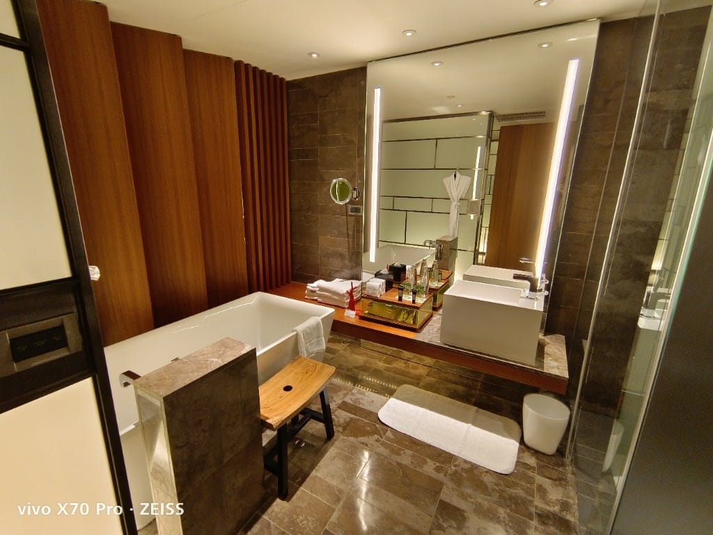 【台北住宿】W Hotel 上佳客房，感受久違的信義區跨年夜！！