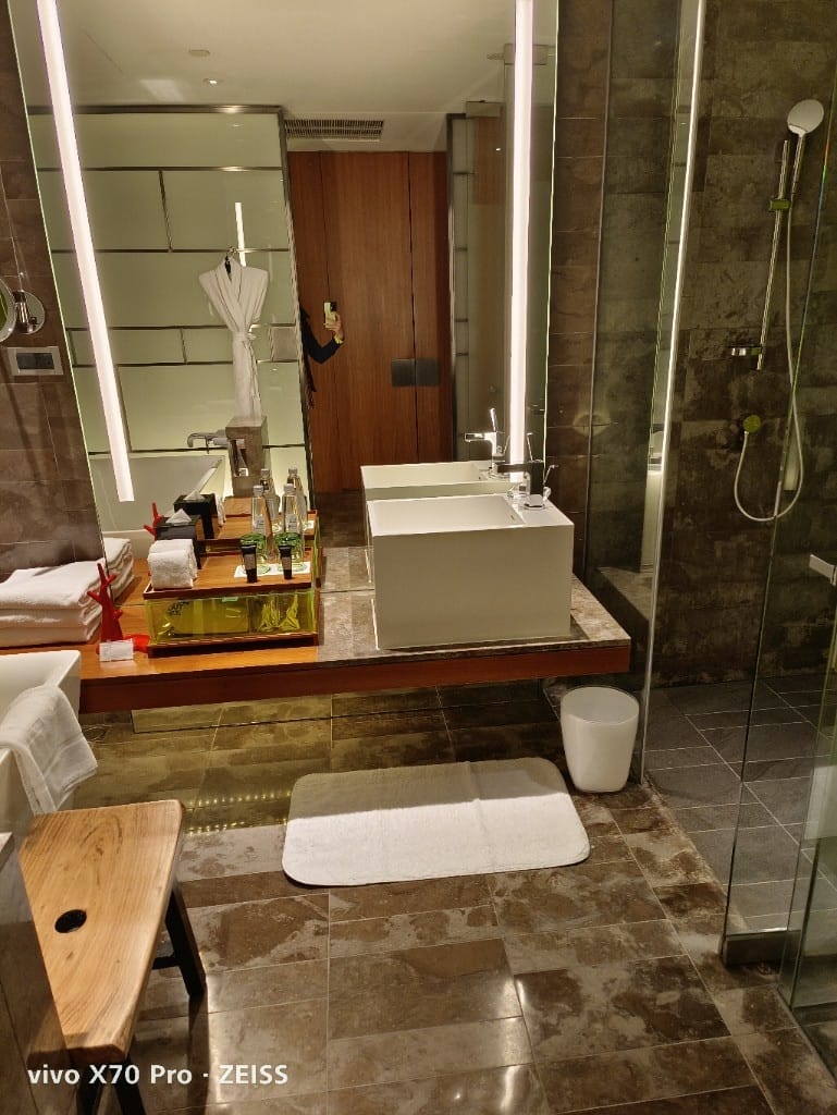 【台北住宿】W Hotel 上佳客房，感受久違的信義區跨年夜！！