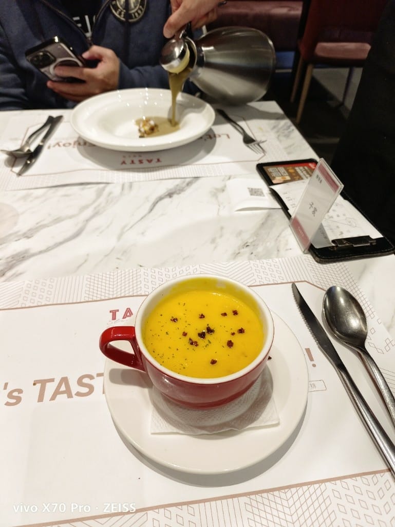 【新莊美食】西堤牛排新莊新泰店,好像只剩消餐券才會來了! - 第11張圖 【新莊美食】西堤牛排新莊新泰店,好像只剩消餐券才會來了!