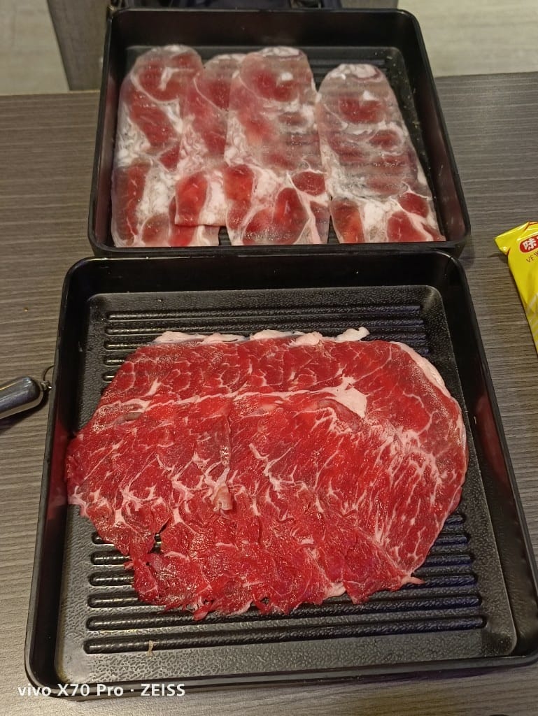 【新莊吃到飽】文岩文岩燒蜀辣鴛鴦鍋，平價不錯吃的麻辣鍋吃到飽
